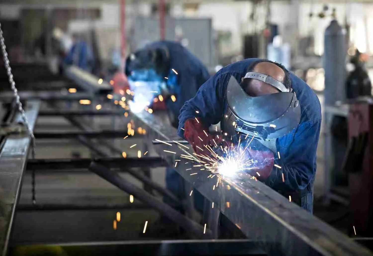 What Sculpture Suites Your Hamilton, OH, Property From Custom Metal Fabricators?